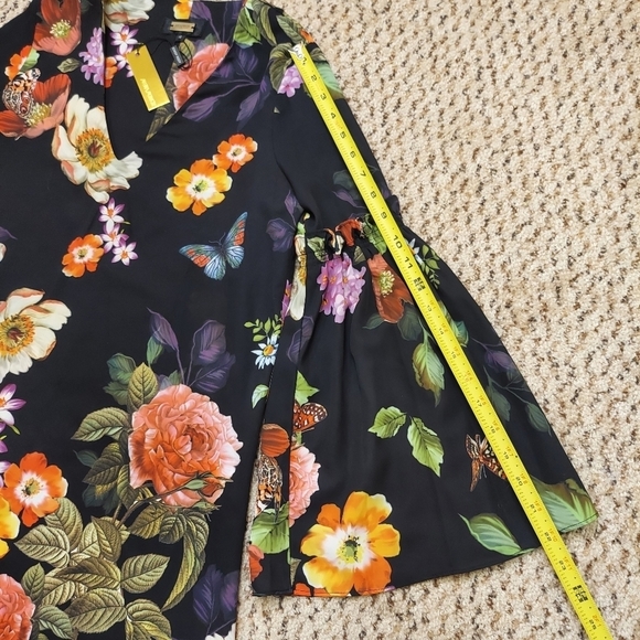 NWT Alexia Admor Vintage Botanical Dark Floral Dress Size Small Bell Sleeves - Picture 7 of 15
